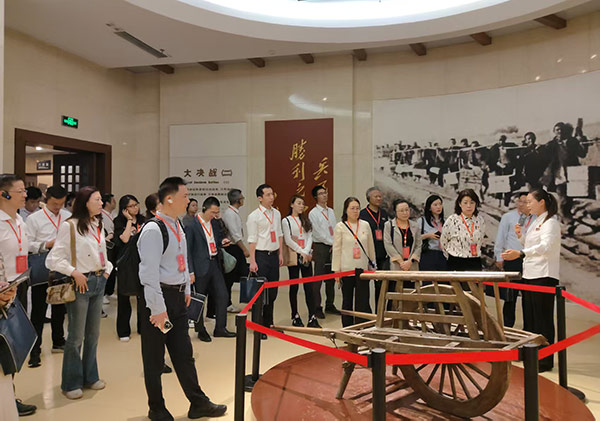 西柏坡红色教育